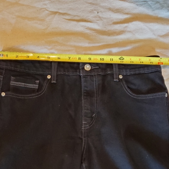 Levi's Mid Rise Skinny - Picture 3 of 4